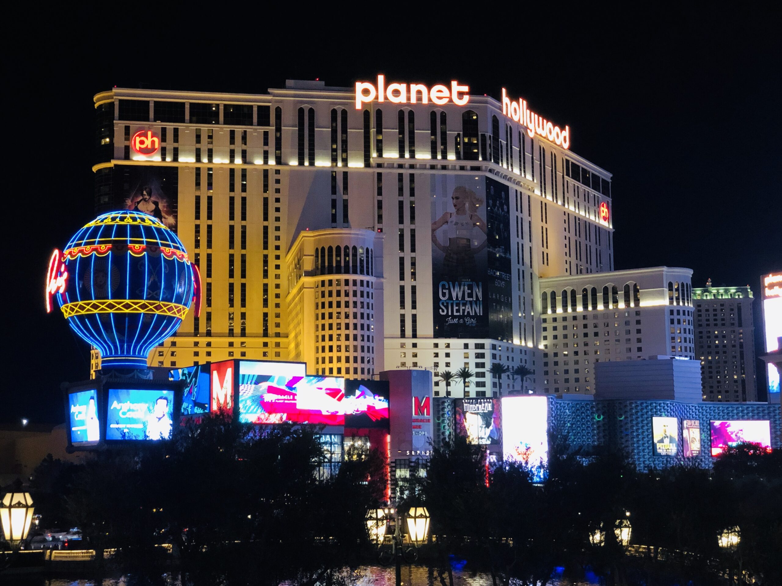 Planet Hollywood Las Vegas Resort & Casino – Grand Canyon Tours by Las Vegas  Concierge