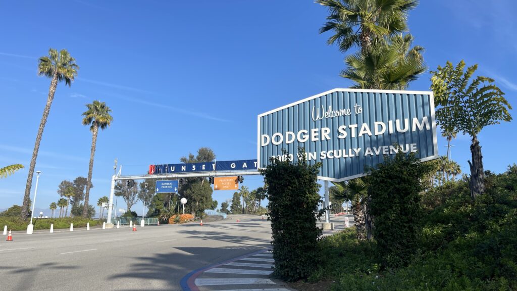 ロサンゼルス ドジャー スタジアム Dodger Stadium（ラスベガス近郊のAttraction） –  ラスベガスコンシェルジュ:ラスベガス観光情報、オプショナルツアー、ショー予約